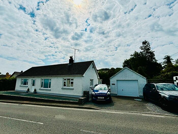 3 Bedroom Detached Bungalow For Sale In Llanllwni, Pencader, SA39