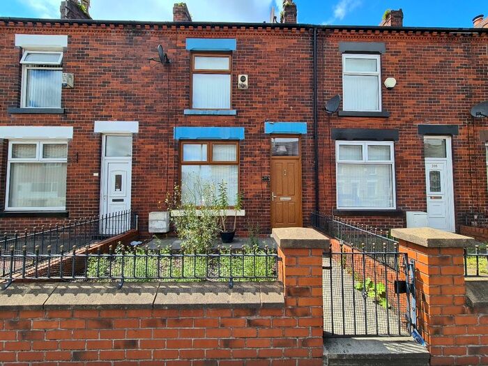 2 Bedroom Terraced House To Rent In Ainsworth Lane, Bolton, BL2