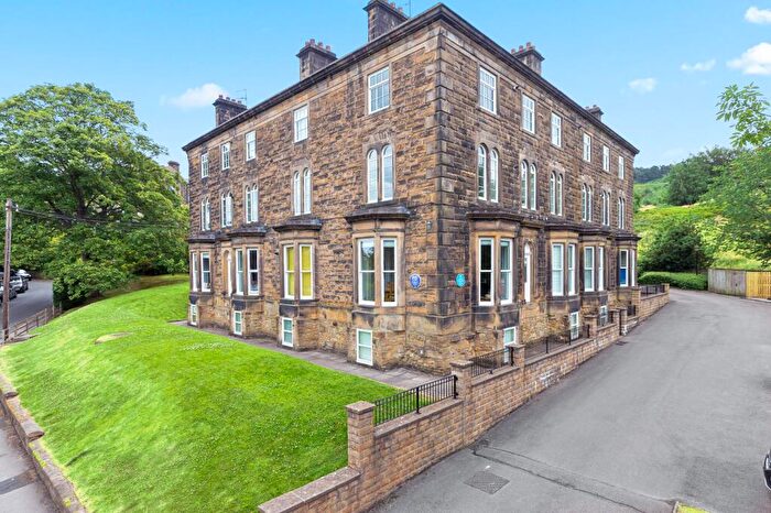 2 Bedroom Flat For Sale In Crossbeck Road, Ilkley, West Yorkshire, LS29