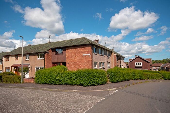 2 Bedroom Flat To Rent In Woodside Road, Glenrothes, KY7