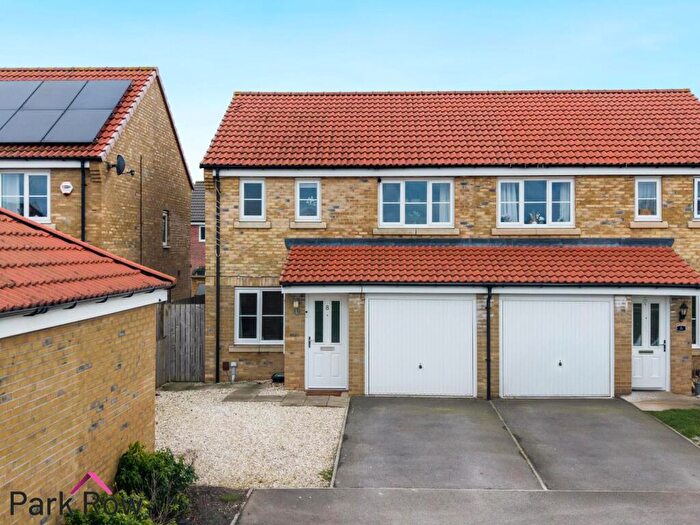 3 Bedroom Semi-Detached House For Sale In Conference Court, Sherburn In Elmet, Leeds, LS25