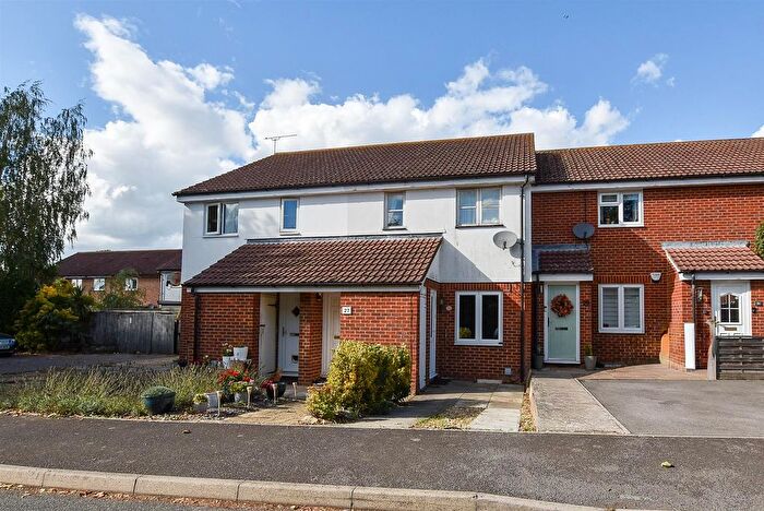 1 Bedroom Maisonette To Rent In Hawkes Road, Eccles, ME20