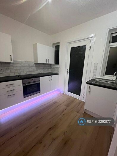 2 Bedroom Flat To Rent In Irvine Road, Kilmarnock, KA1