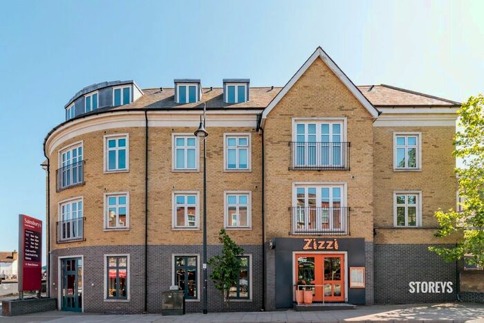 1 Bedroom Flat To Rent In George Lane, South Woodford, London, E18