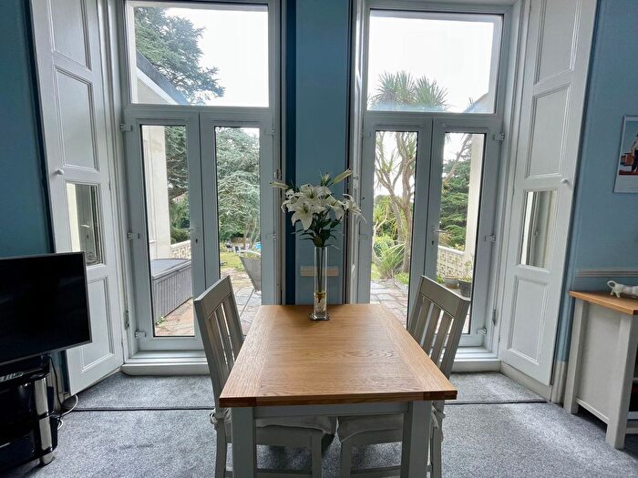 1 Bedroom Flat For Sale In Higher Warberry Road, Torquay, TQ1