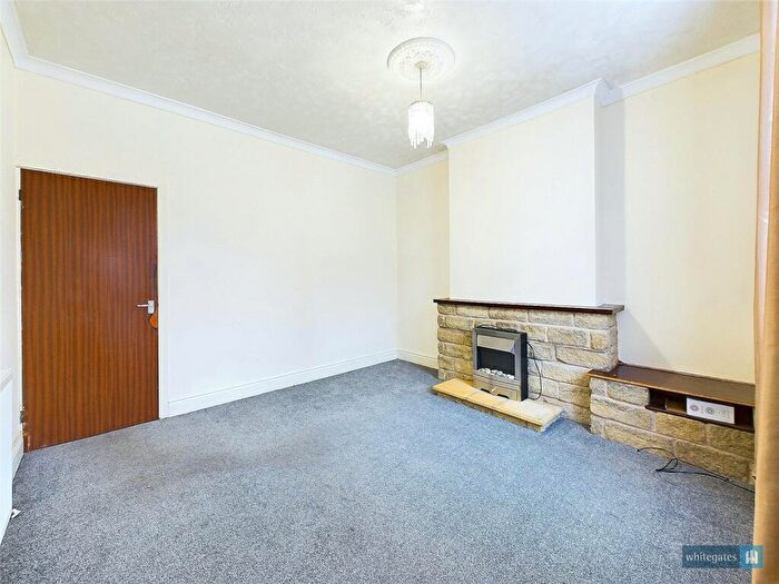 2 Bedroom End Of Terrace House For Sale In Wharncliffe Street, Doncaster, South Yorkshire, DN4