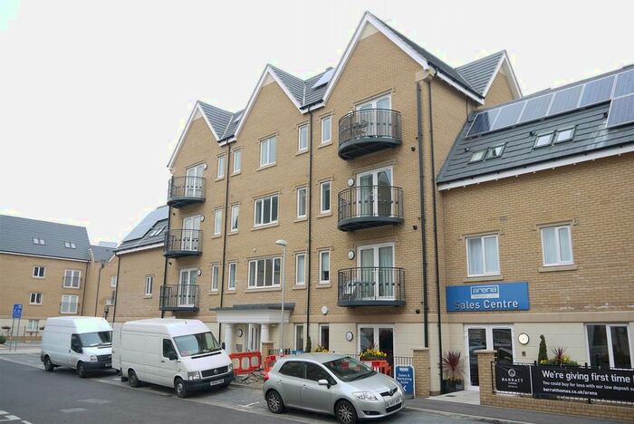 1 Bedroom Flat To Rent In Spa House, Varcoe Gardens, Hayes, UB3