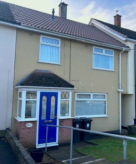 3 Bedroom Semi-Detached House To Rent In Earlstone Crescent, Bristol, BS30