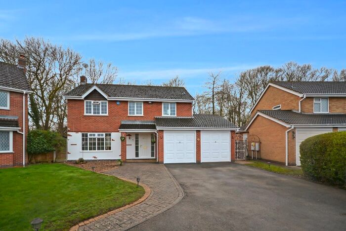 4 Bedroom Detached House To Rent In Archer Crescent, Wollaton, Nottingham, NG8