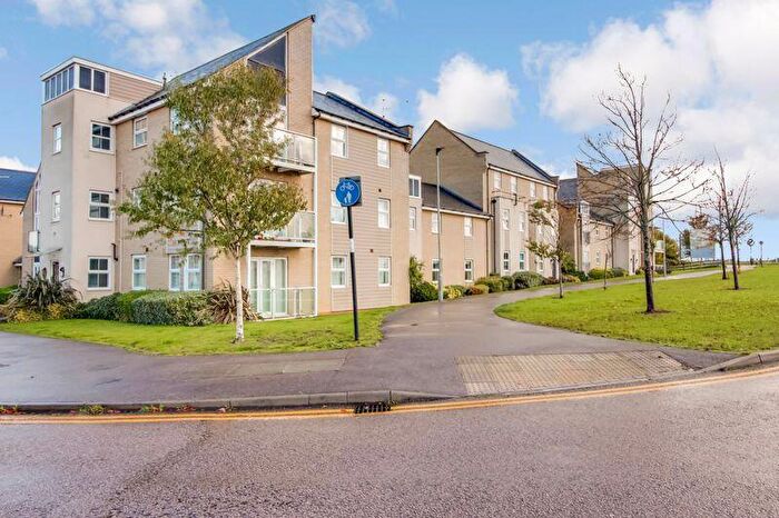 2 Bedroom Apartment To Rent In Stone Hill, St. Neots, PE19