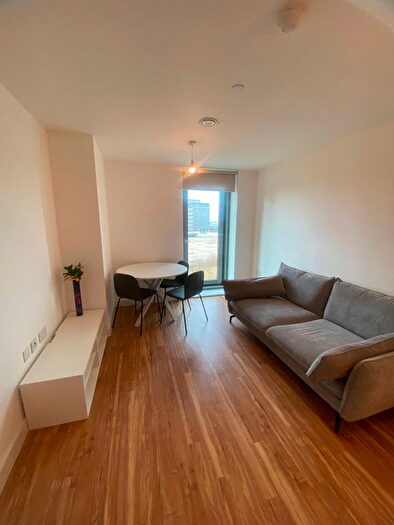 2 Bedroom Flat To Rent In Michigan Point Tower D, Michigan Avenue, Salford, M50