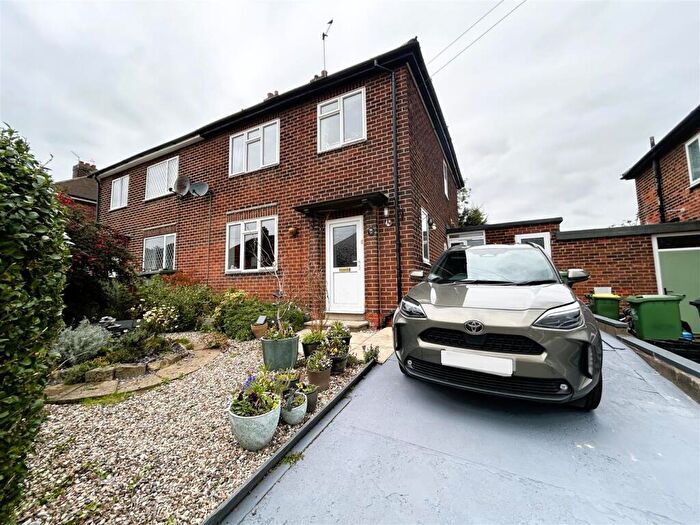 3 Bedroom Semi-Detached House For Sale In Wheeldon Avenue, Belper, DE56