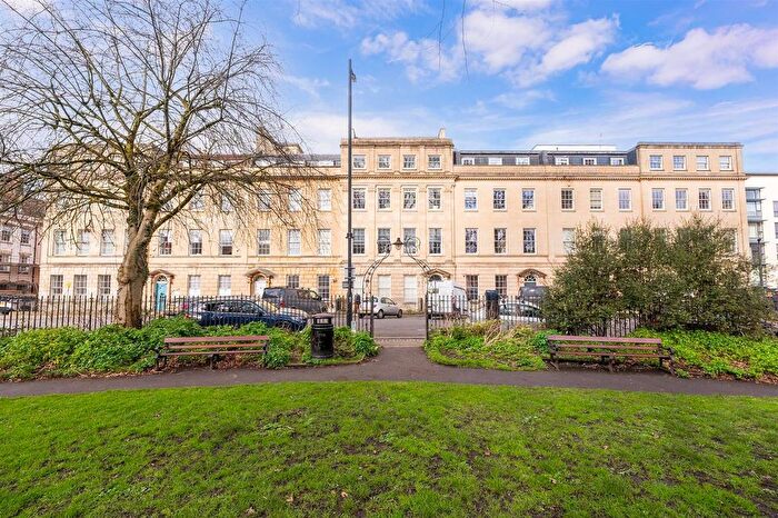 2 Bedroom Flat For Sale In Portland Square, Bristol, BS2