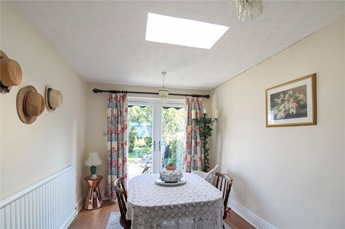 2 Bedroom Semi-Detached House For Sale In Elgin Drive, Swindon, Wiltshire, SN2