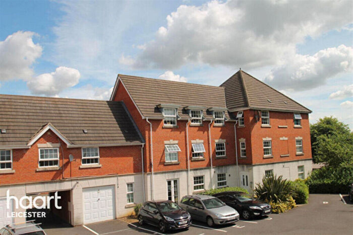 2 Bedroom Apartment For Sale In Heritage Way, Leicester, LE5
