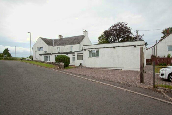 8 Bedroom Property For Sale In The MacDonald Arms, Balbeggie, Main Street, Perth, PH2
