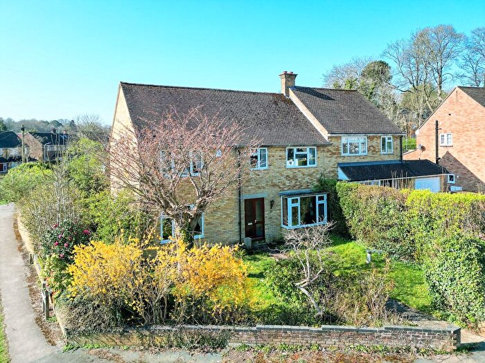 4 Bedroom Semi-detached House For Sale In Cedar Avenue, Hazlemere, High Wycombe, Buckinghamshire, HP15