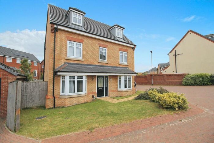 5 Bedroom Detached House To Rent In Bradfield Way, Waverley, Rotherham, South Yorkshire, S60