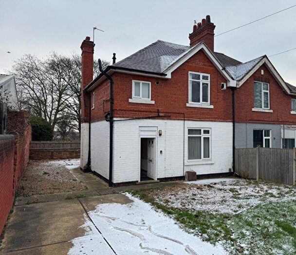 3 Bedroom Semi Detached House For Sale In Nuthall Road, Nottingham, NG8