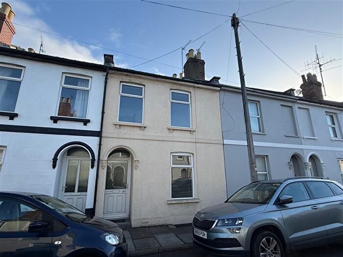 2 Bedroom Property To Rent In Granville Street, Cheltenham, GL50