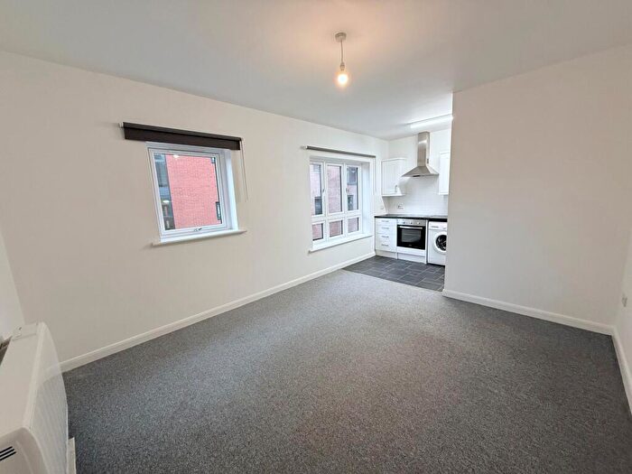 1 Bedroom Apartment To Rent In Chardlace Walk, Lace Market, NG1