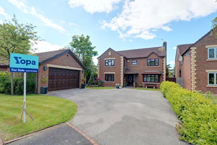 4 Bedroom Detached House For Sale In The Oaks, Preston, PR3