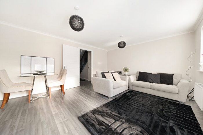 2 Bedroom Terraced House For Sale In Orchard Drive, Nottingham, Nottinghamshire, NG12