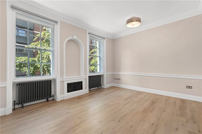 2 Bedroom Flat To Rent In Seymour Place, Marylebone, London, W1H