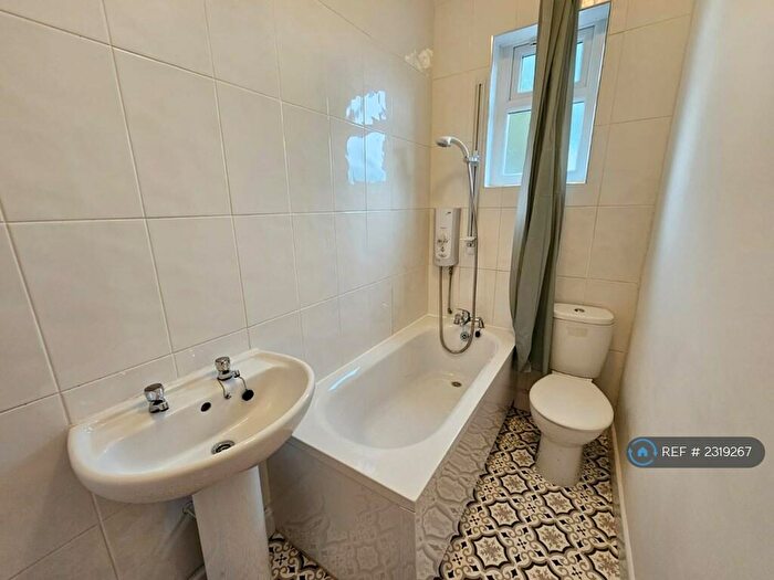 2 Bedroom End Of Terrace House To Rent In Birch Street, Radcliffe, Manchester, M26