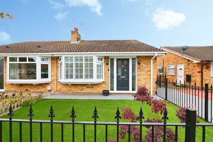 2 Bedroom Detached Bungalow For Sale In Minster View, Wigginton, York, YO32