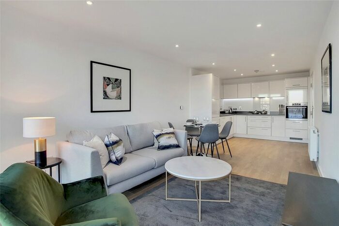 1 Bedroom Flat To Rent In Pavilions Court, Legacy Wharf, E15