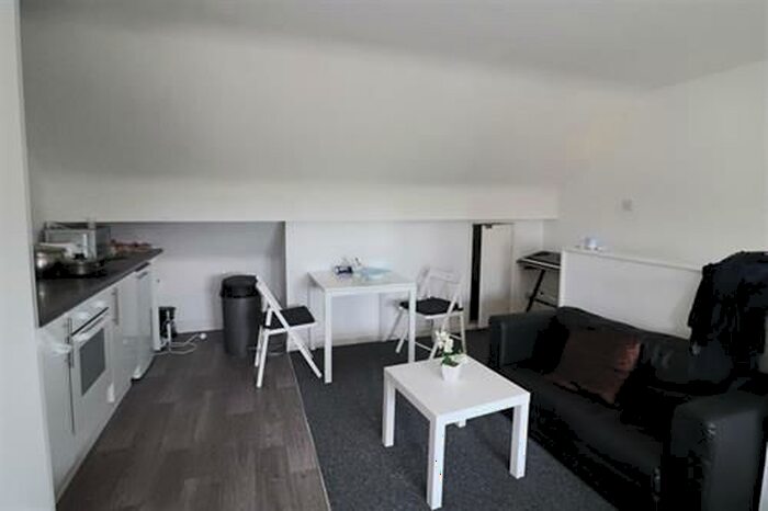 5 Bedroom Flat To Rent In Grange Road, Longford, Coventry, CV6