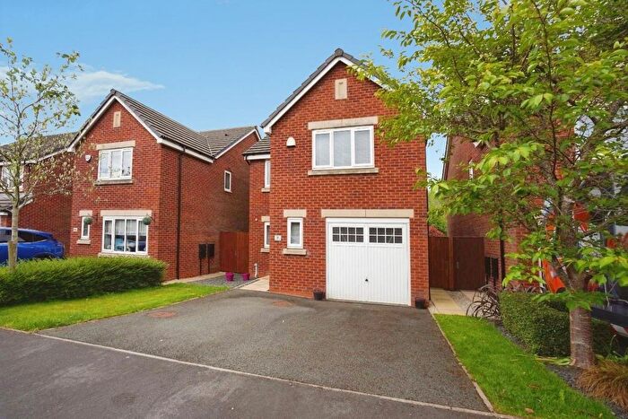 4 Bedroom Detached House For Sale In Beckfield Close, Leigh, WN7