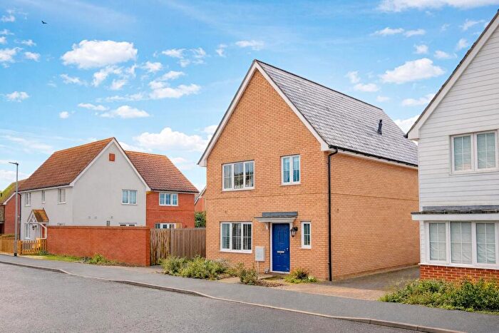 4 Bedroom Detached House For Sale In Buckthorn Way, Red Lodge, IP28