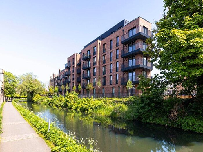 2 Bedroom Flat To Rent In Temple Park Crescent, Polwarth, Edinburgh, EH11