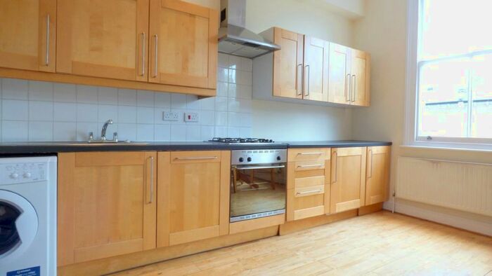 1 Bedroom Flat To Rent In Old York Road, Wandsworth Town, SW18