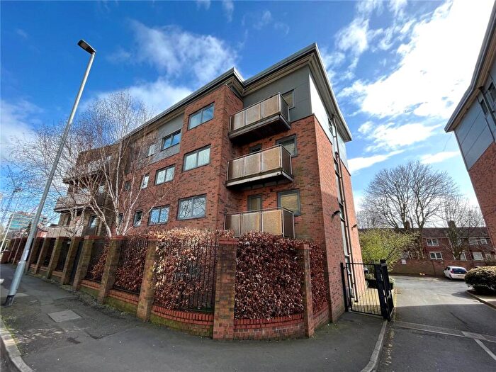 2 Bedroom Apartment To Rent In Eccles Fold, Chadwick Road, Eccles, M30