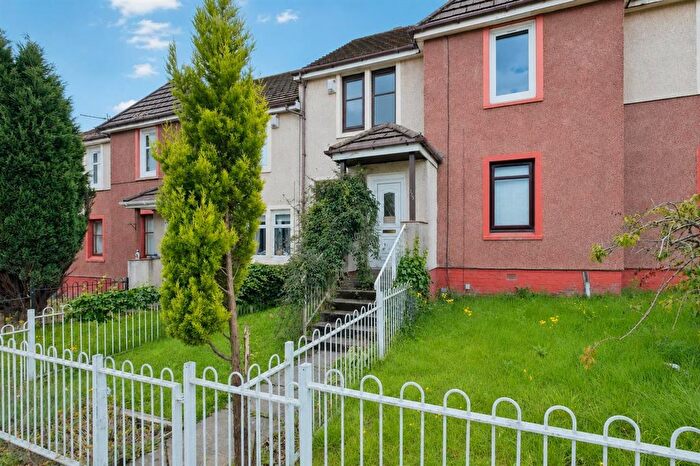 2 Bedroom Terraced House For Sale In Burnside Crescent, Blantyre, G72