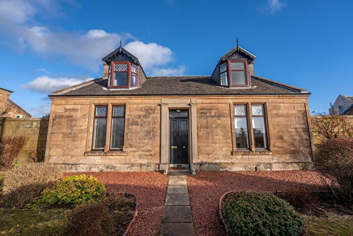 4 Bedroom Detached House For Sale In Glenview, Larkhall, ML9