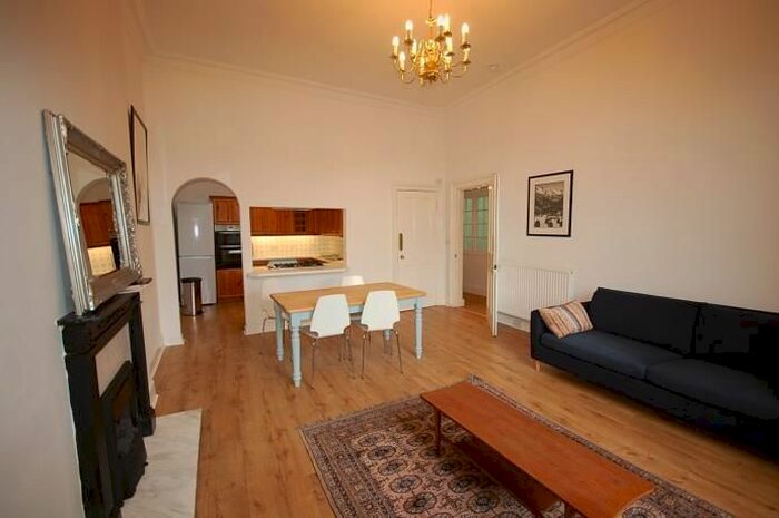 2 Bedroom Flat To Rent In Bellevue Crescent, New Town, Edinburgh, EH3