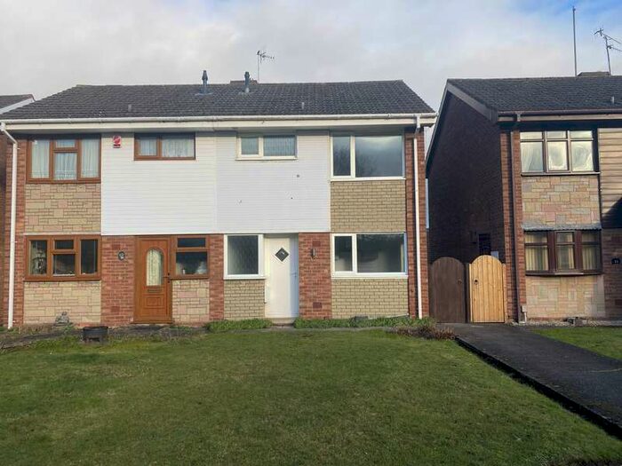 3 Bedroom Property To Rent In Balfour Road, Kingswinford, DY6