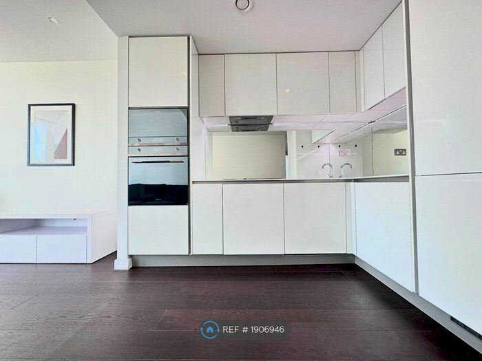2 Bedroom Flat To Rent In Curtain Road, London, EC2A