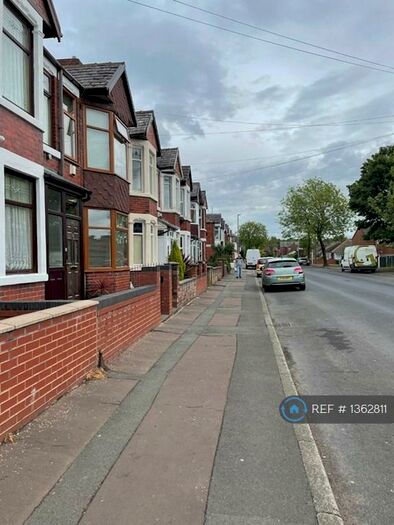 3 Bedroom Terraced House To Rent In Nuthurst Road, Manchester, M40
