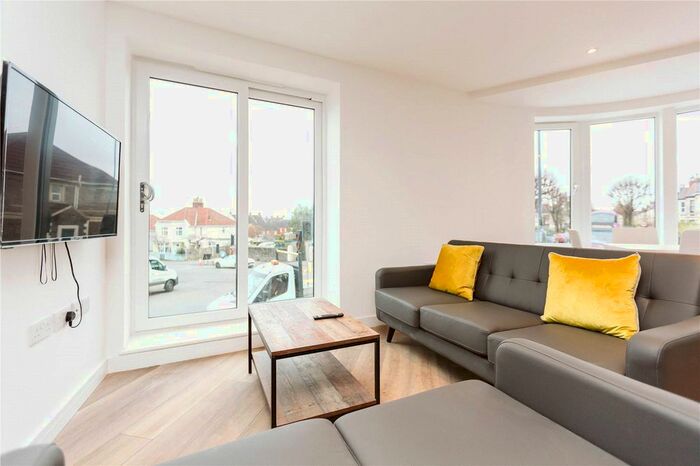 Property To Rent In Grove House, Bristol BS7