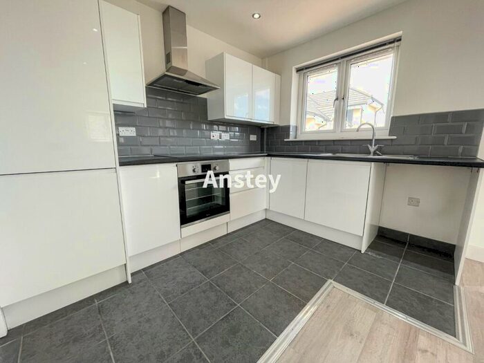1 Bedroom Flat To Rent In Paynes Road, Southampton, SO15