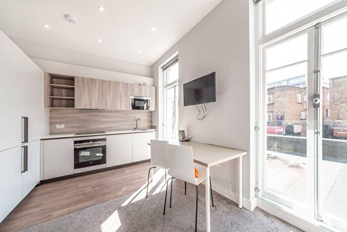 1 Bedroom Flat To Rent In Camden High Street, Camden Town, London, NW1