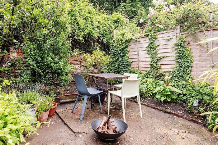 3 Bedroom Property To Rent In Bushberry Road, Victoria Park, London, E9