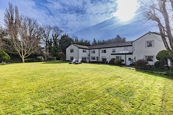 7 Bedroom Detached House For Sale In Brook Lane, Little Hoole, PR4
