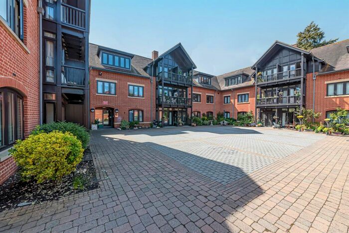 2 Bedroom Apartment To Rent In The Broccoli Cloister, Woolf Drive, Wokingham, RG40