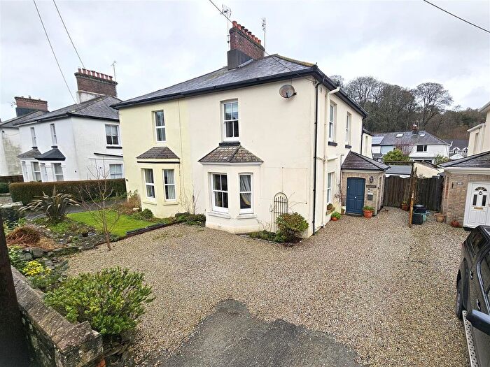 3 Bedroom Semi Detached House For Sale In Parkwood Road, Tavistock, PL19